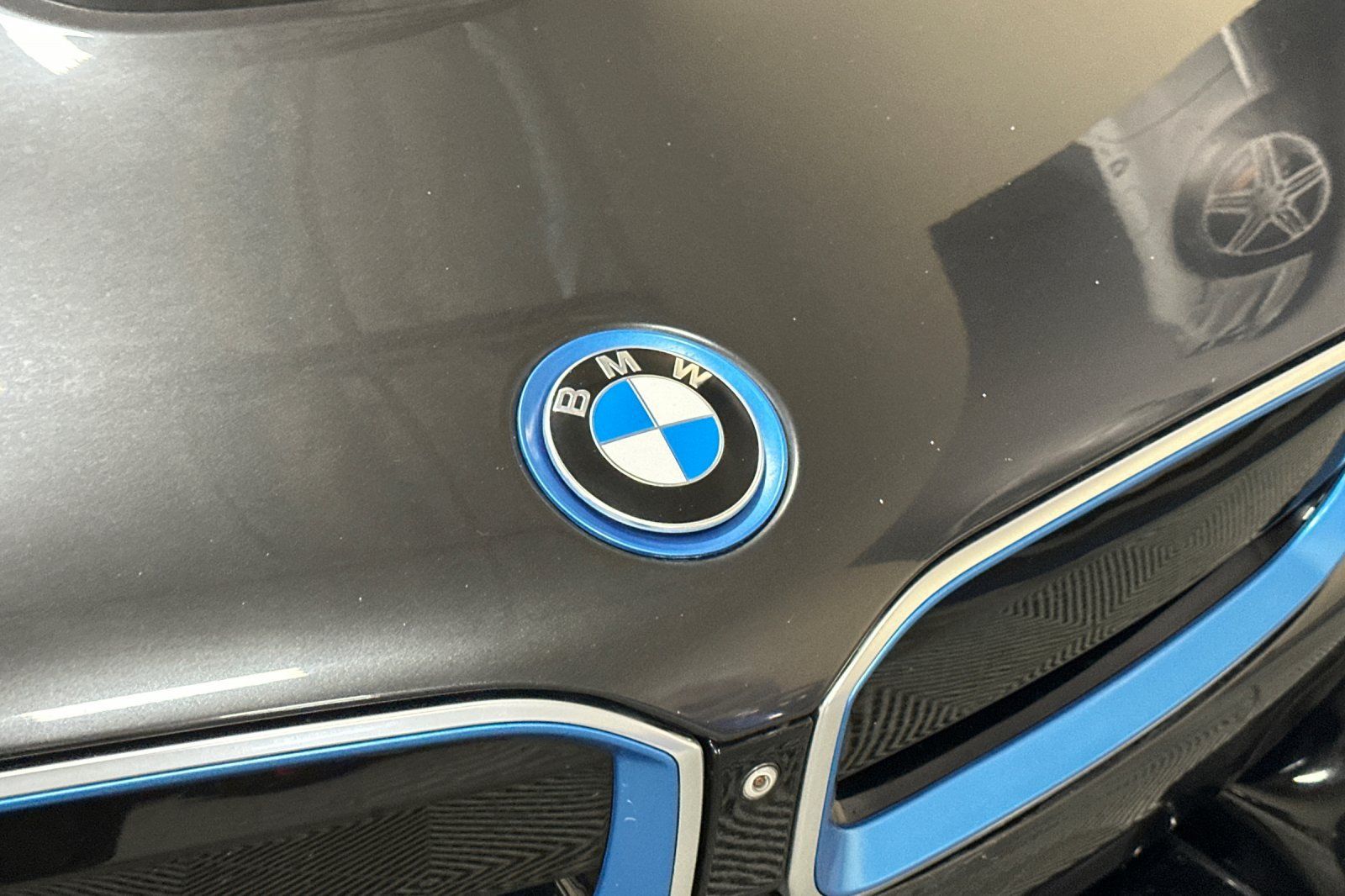 Used 2015 BMW i8 AWD/4WD image 43