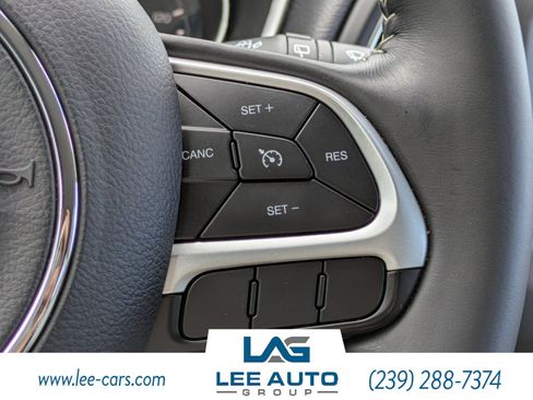 Used 2019 Jeep Compass Latitude w/ Popular Equipment Group FWD image 22