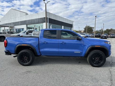 New 2026 GMC Canyon Elevation w/ Convenience Package image 4