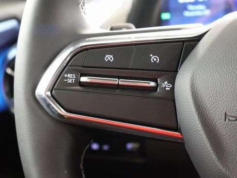 New 2026 Chevrolet Equinox EV LT image 16