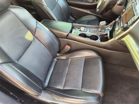 Used 2019 Nissan Maxima 3.5 SV w/ Floor Mat Group image 14