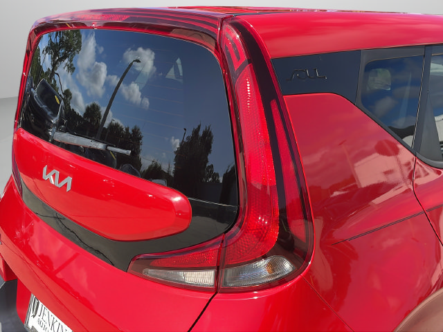 Used 2022 Kia Soul LX FWD image 33