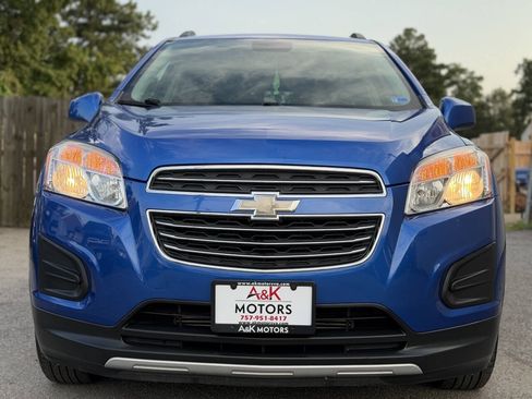 Used 2015 Chevrolet Trax LT w/ LT Plus Package AWD/4WD image 3