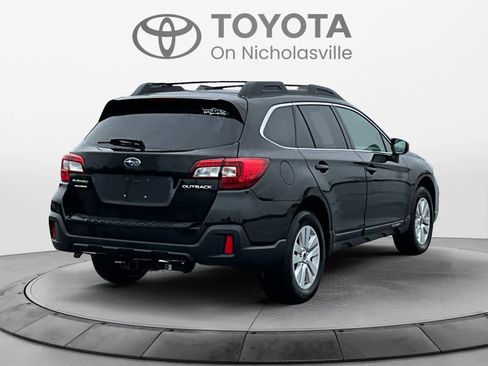 Used 2018 Subaru Outback 2.5i image 6