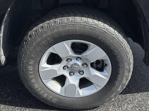 Used 2020 RAM 1500 Big Horn AWD/4WD image 41
