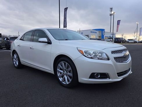Used 2013 Chevrolet Malibu LTZ image 7