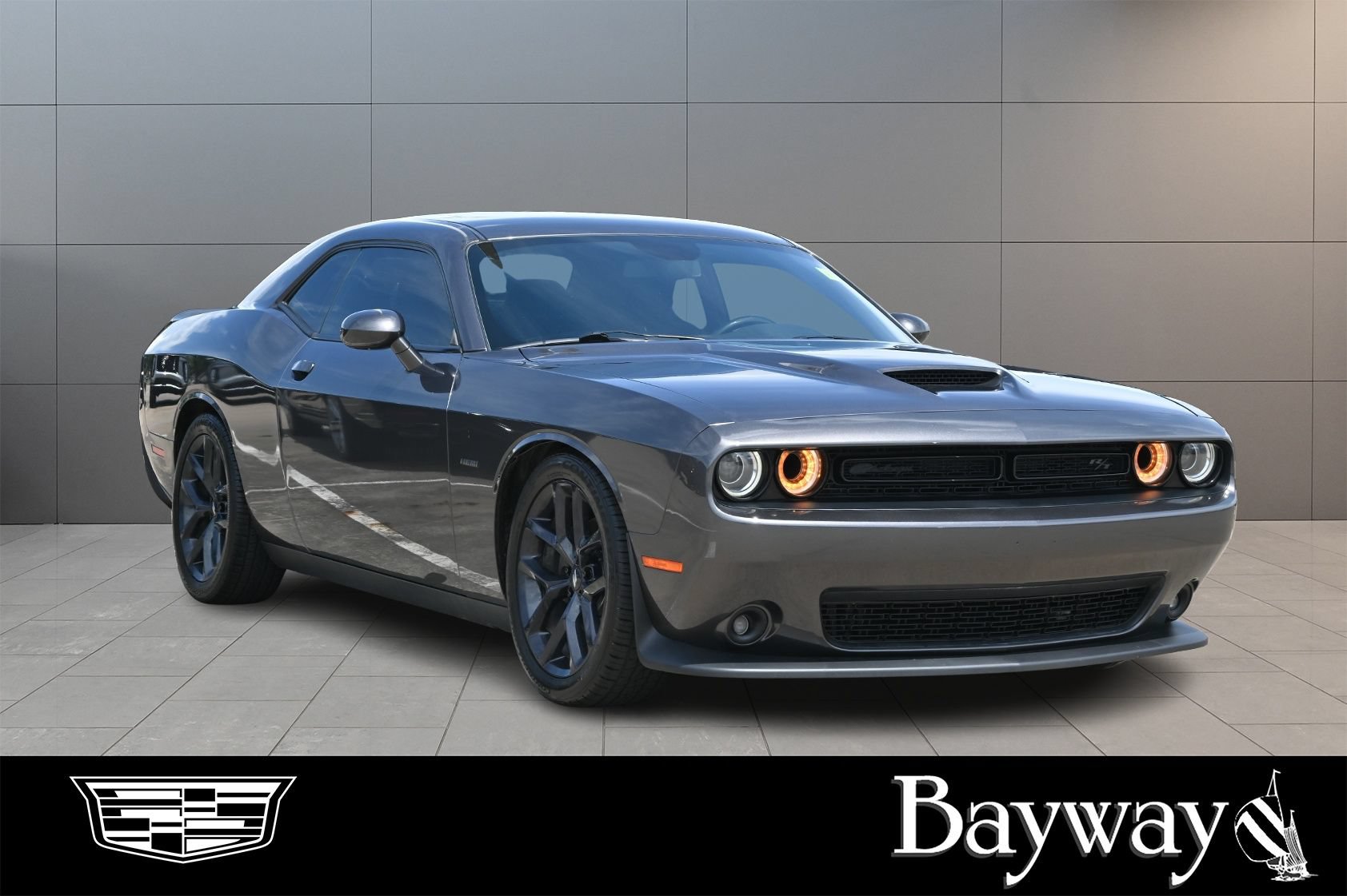 Used 2019 Dodge Challenger R/T w/ Blacktop Package RWD image 4