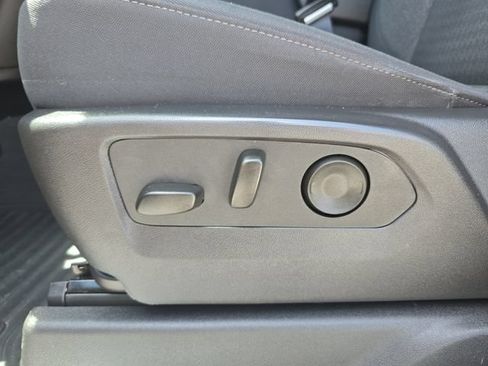 Certified 2025 GMC Sierra 1500 Elevation AWD/4WD image 18