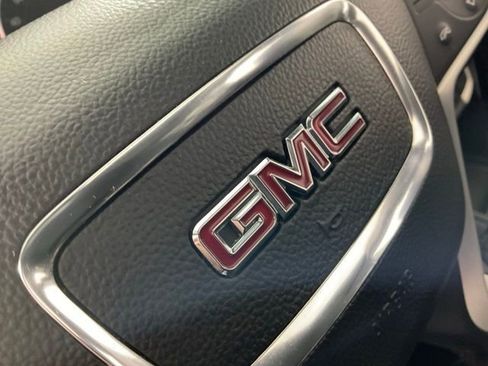 Used 2024 GMC Terrain SLT w/ Elevation Edition image 48