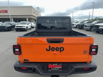 New 2026 Jeep Gladiator Sport
