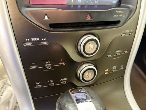 Used 2011 Ford Edge SEL w/ 202A Rapid Spec Order Code image 26