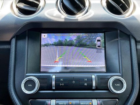 Used 2019 Ford Mustang Coupe w/ Equipment Group 101A RWD image 13