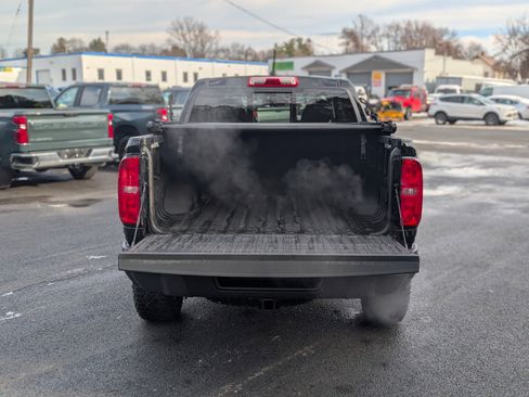 Used 2022 Chevrolet Colorado ZR2 image 44