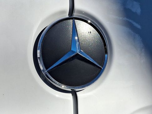 Used 2025 Mercedes-Benz Sprinter 2500 image 28