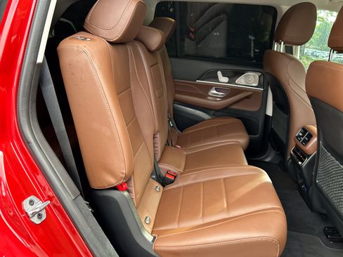 Certified 2024 Mercedes-Benz GLS 450 4MATIC image 49