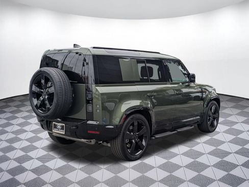 New 2026 Land Rover Defender 110 X-Dynamic SE AWD/4WD image 5