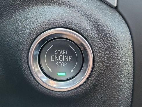 New 2026 Chevrolet Silverado 1500 W/T image 9