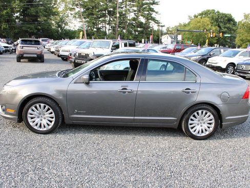 Used 2010 Ford Fusion Hybrid FWD image 10