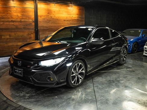 Used 2019 Honda Civic Si image 2