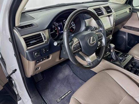 Certified 2020 Lexus GX 460 Premium AWD/4WD image 9