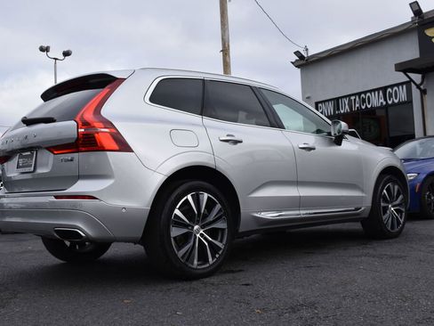Used 2018 Volvo XC60 T8 Inscription w/ Vision Package image 11