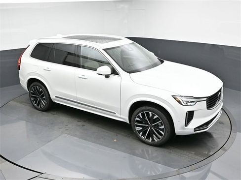 New 2026 Volvo XC90 B6 Ultra image 46