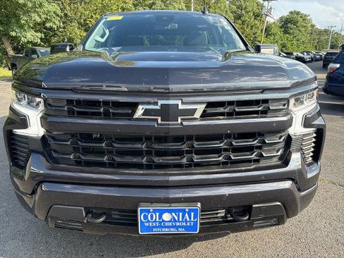 Used 2023 Chevrolet Silverado 1500 RST w/ Z71 Off-Road Package AWD/4WD image 2