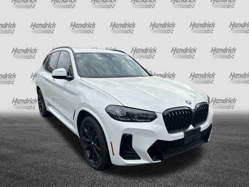 Used 2024 BMW X3 sDrive30i w/ Premium Package RWD image 2