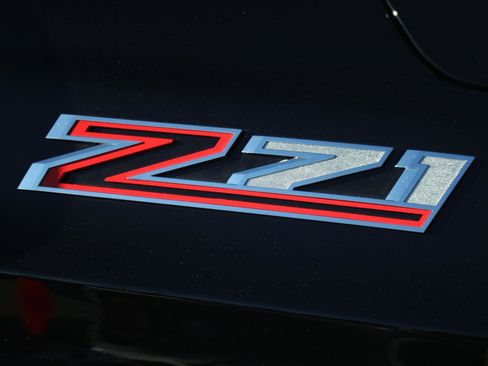 Used 2025 Chevrolet Tahoe Z71 image 10