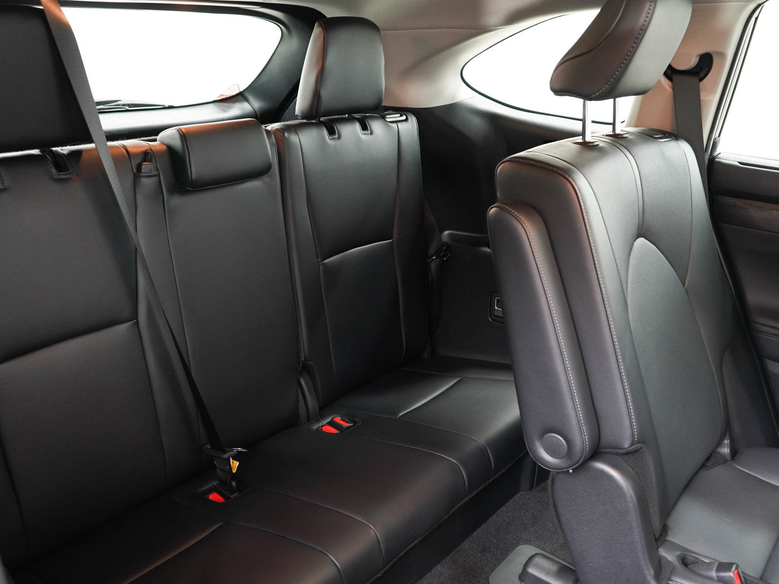 Used 2024 Toyota Highlander Limited AWD/4WD image 19
