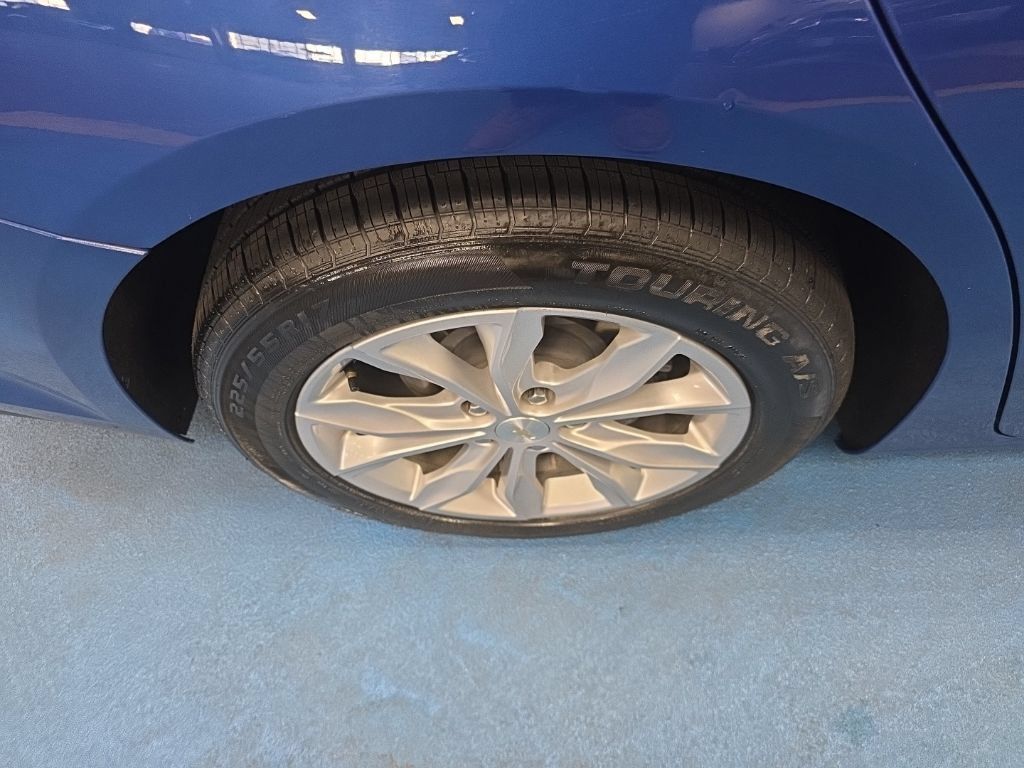 Certified 2023 Chevrolet Malibu LT FWD image 13