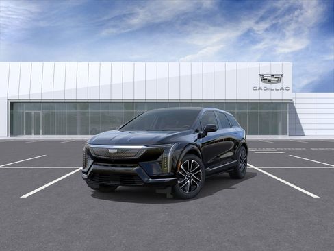 New 2025 Cadillac Optiq Sport 1 image 8