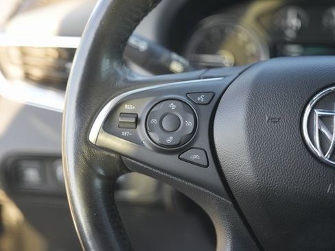 Used 2018 Buick Enclave Premium image 22