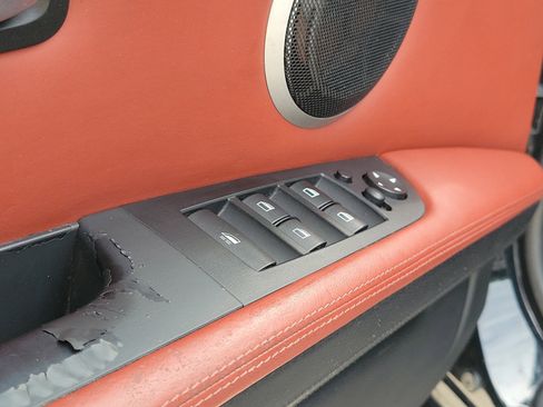 Used 2011 BMW M3 Convertible image 16