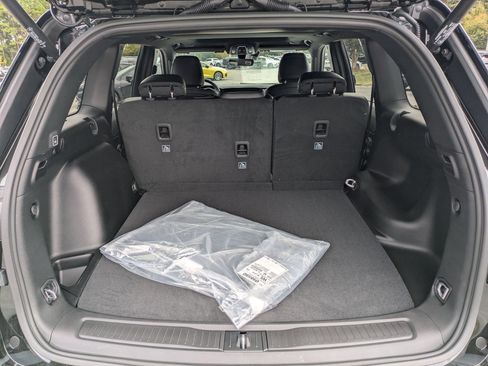 New 2025 Jeep Grand Cherokee image 25