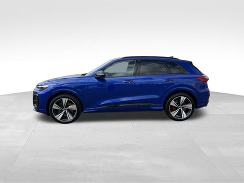 New 2025 Audi SQ5 Premium Plus AWD/4WD image 2
