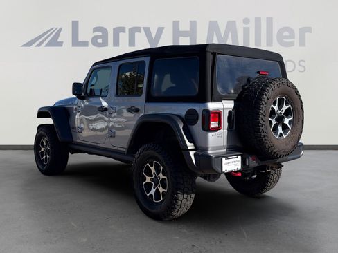 Used 2021 Jeep Wrangler Unlimited Rubicon w/ Cold Weather Group AWD/4WD image 4