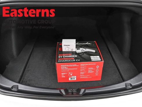 Used 2023 Tesla Model 3 Standard Range image 9