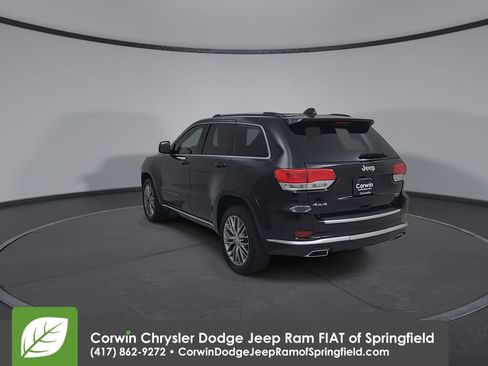 Certified 2017 Jeep Grand Cherokee Summit w/ Platinum Series Group AWD/4WD image 10
