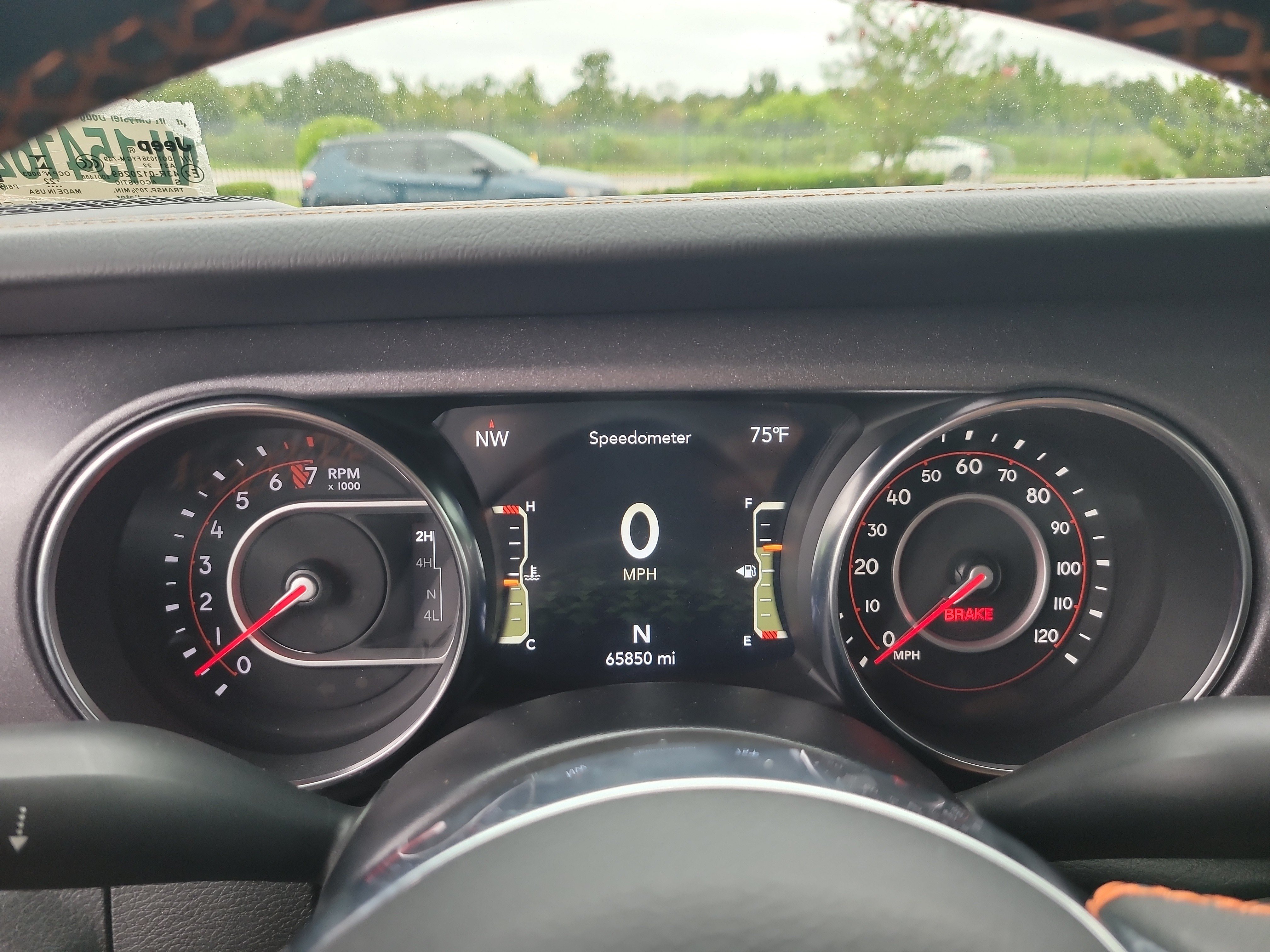 Used 2022 Jeep Gladiator Mojave AWD/4WD image 32