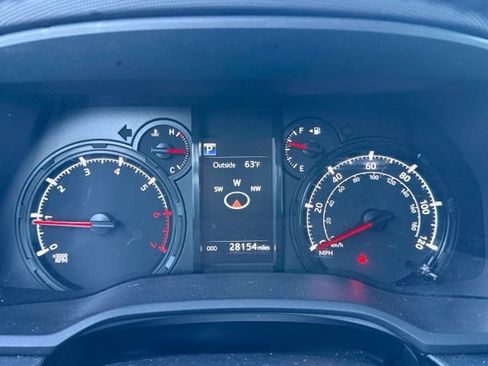 Used 2023 Toyota 4Runner 40th Anniversary SE AWD/4WD image 17