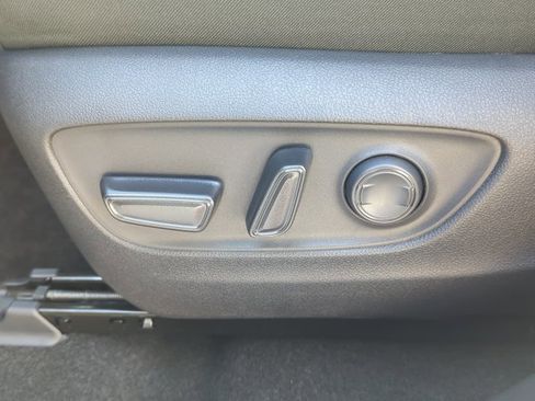 New 2025 Toyota RAV4 XLE image 12