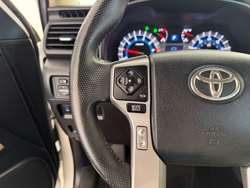 Used 2014 Toyota 4Runner Limited AWD/4WD image 16