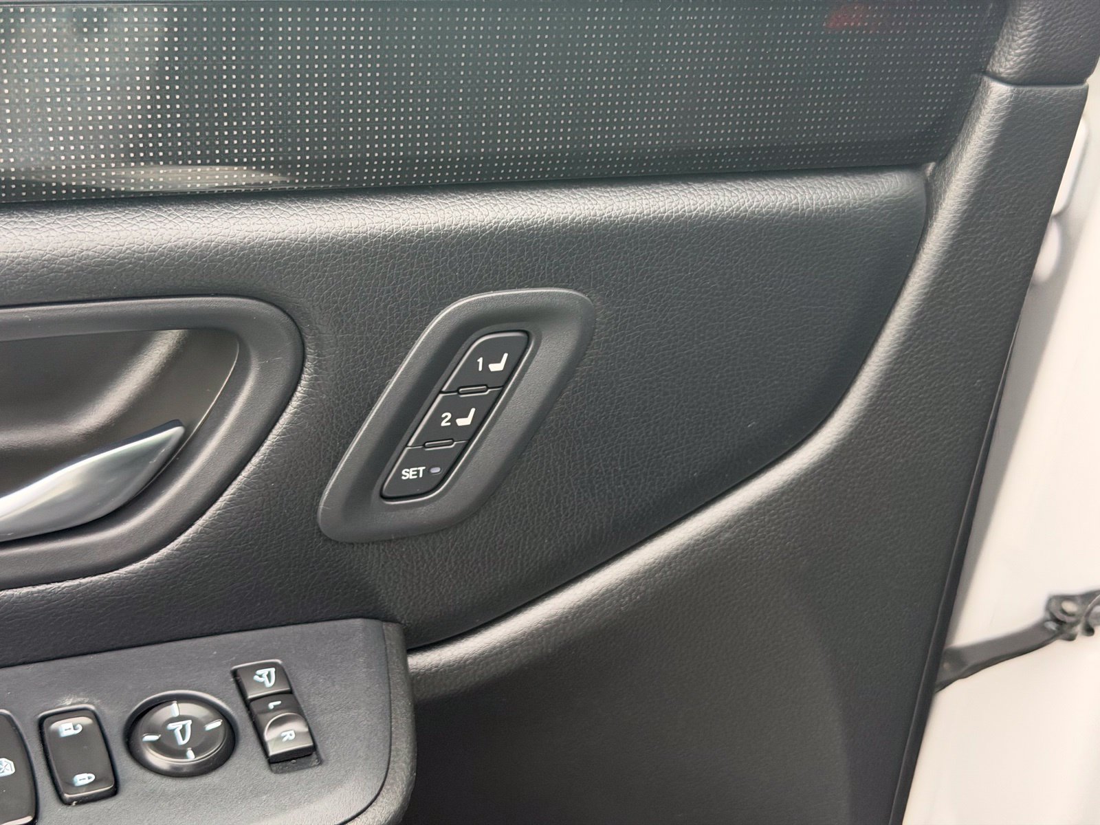 Used 2023 Honda Pilot Elite image 12