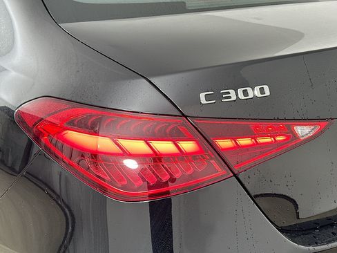 Used 2026 Mercedes-Benz C 300 4MATIC Sedan image 41