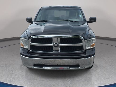 Used 2012 RAM 1500 Classic SLT AWD/4WD image 2