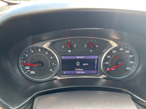 Used 2022 Chevrolet Equinox RS w/ RS Leather Package image 38