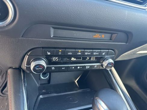 Certified 2024 MAZDA CX-5 Carbon Edition image 17