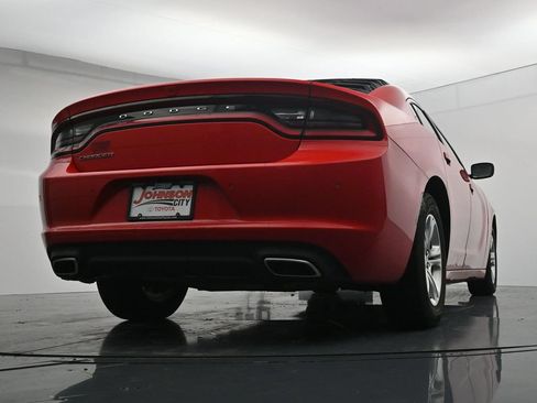Used 2022 Dodge Charger SXT RWD image 40