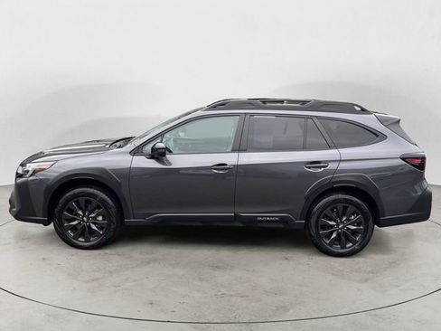 Certified 2025 Subaru Outback Onyx Edition AWD/4WD image 2